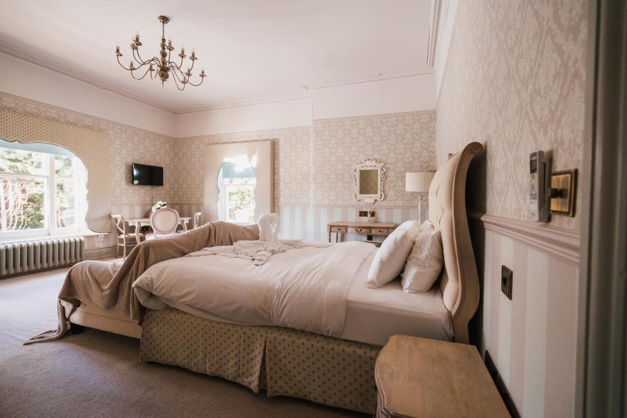 דרויטוויץ' St Andrews Town Hotel מראה חיצוני תמונה