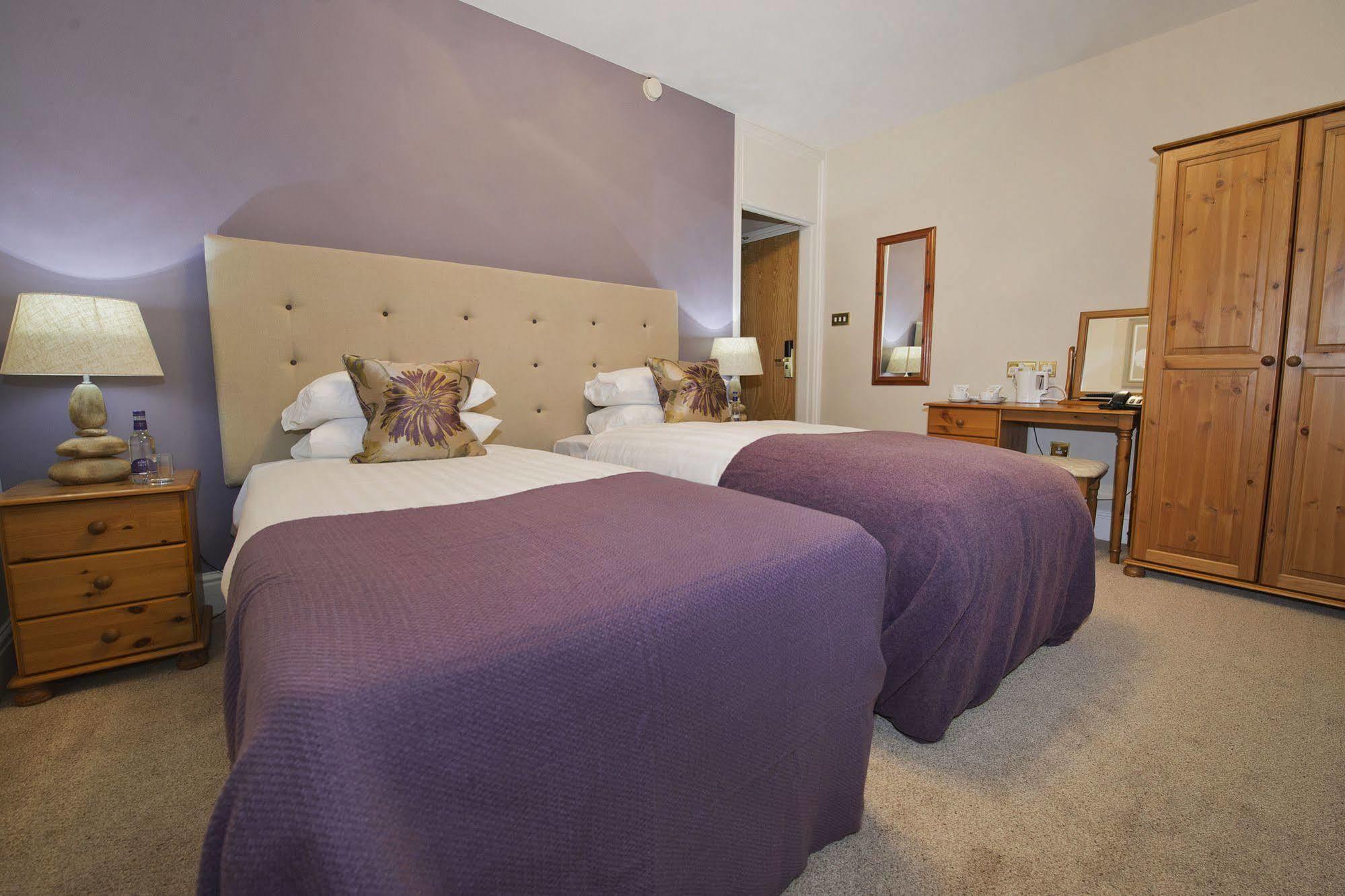 דרויטוויץ' St Andrews Town Hotel מראה חיצוני תמונה